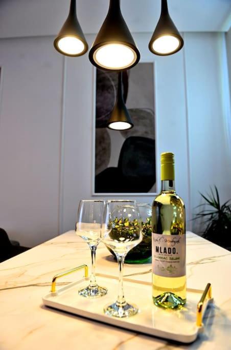 Nino Luxury Apartment Ζάγκρεμπ Εξωτερικό φωτογραφία