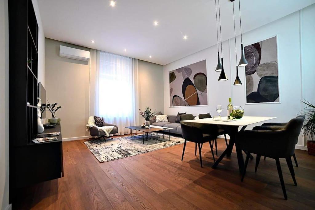 Nino Luxury Apartment Ζάγκρεμπ Εξωτερικό φωτογραφία